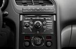 Peugeot 5008 2009 года